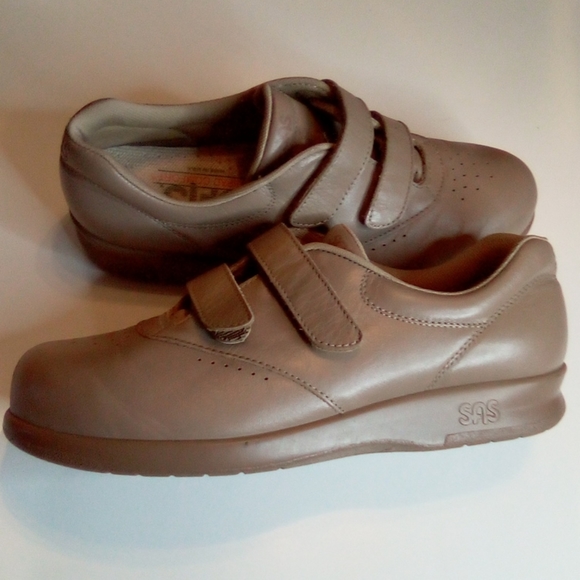 SAS Shoes - SAS  Velcro strap shoe
